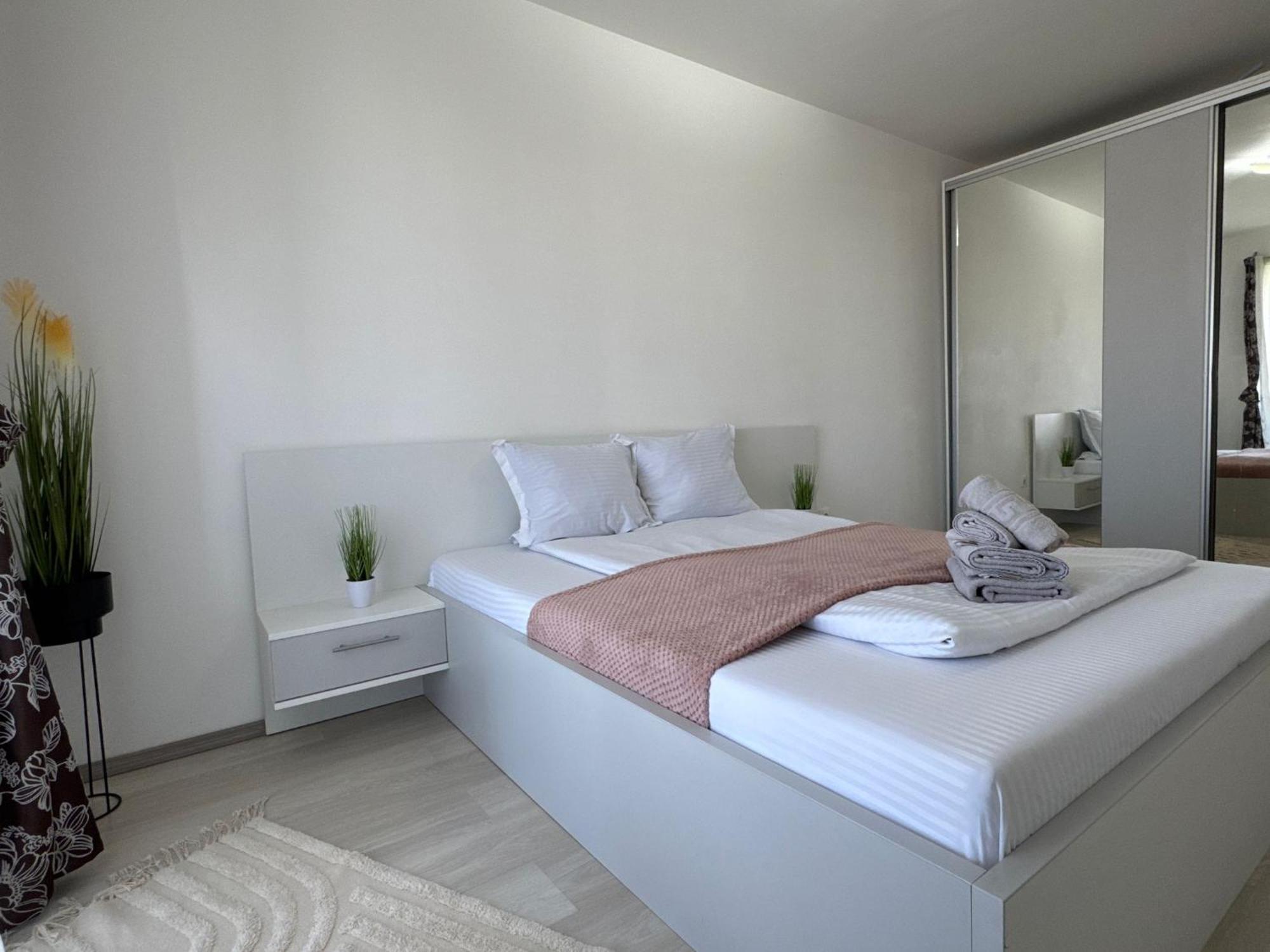 Apartament View